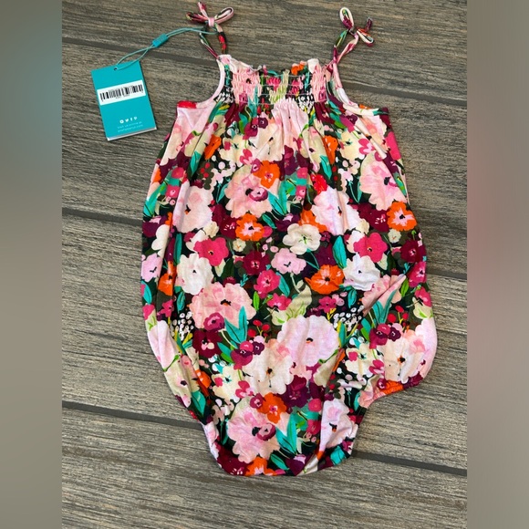 Posh Peanut Bubble Romper - Picture 2 of 7